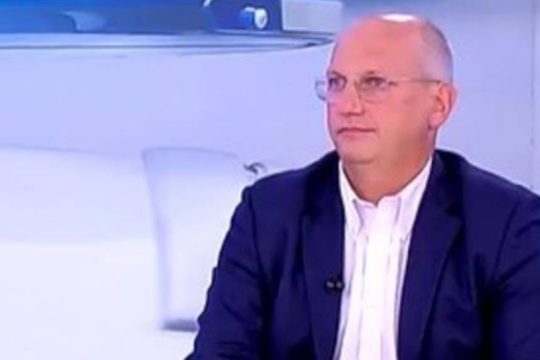 Γιάννης Οικονόμου
